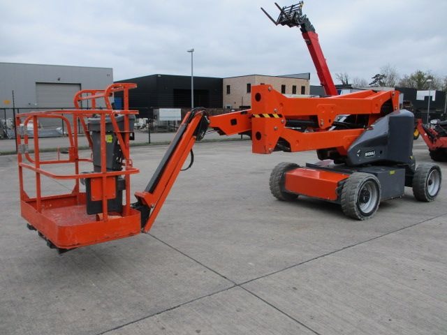 Sold - Articulated Boom Lift - View 2